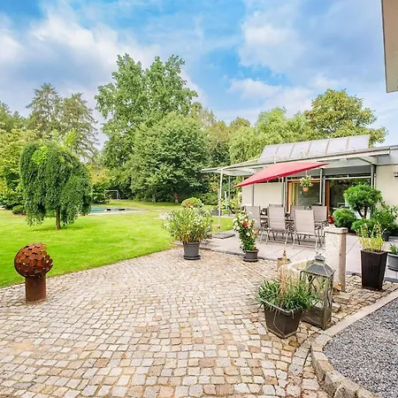 Galeriehaus Tor Zur Saechsischen Schweiz *